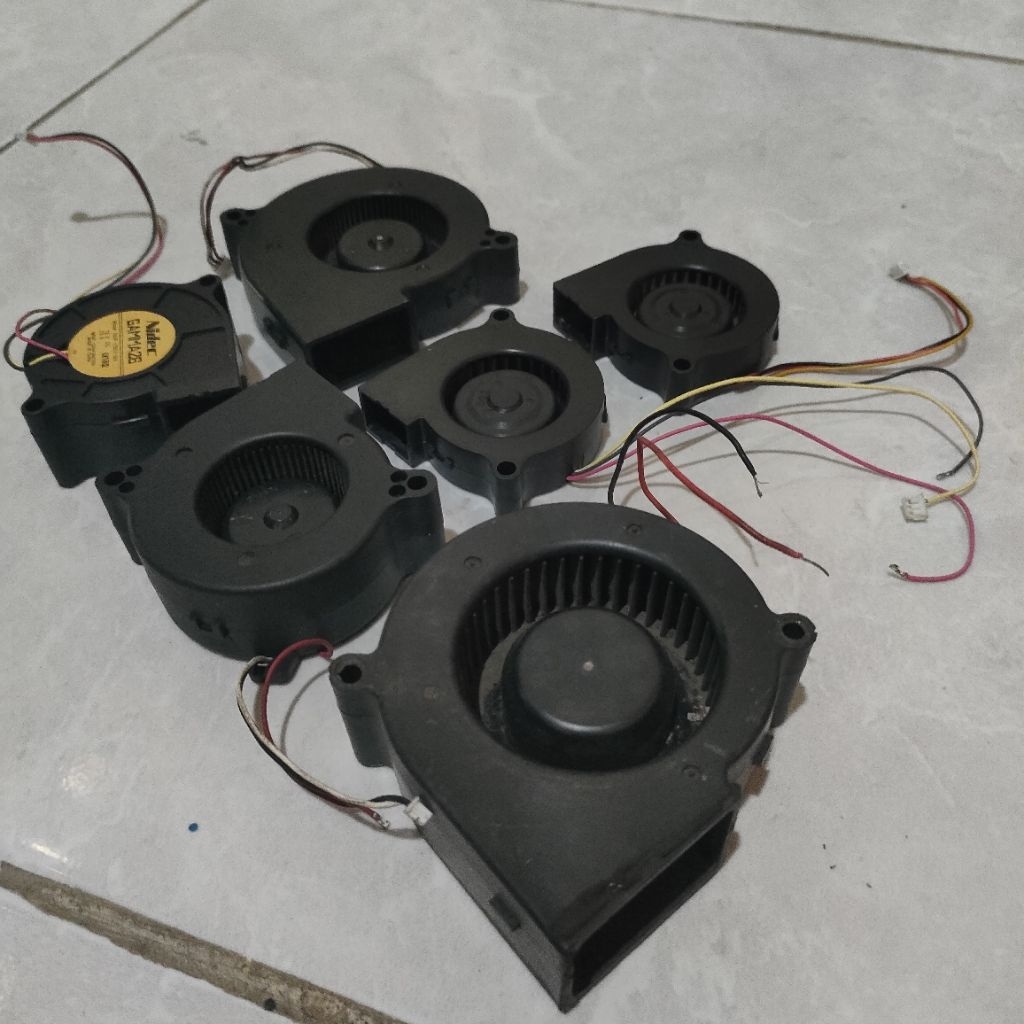 KIPAS KEONG DC BLOWER MINI, NORMAL. RUNDOM.