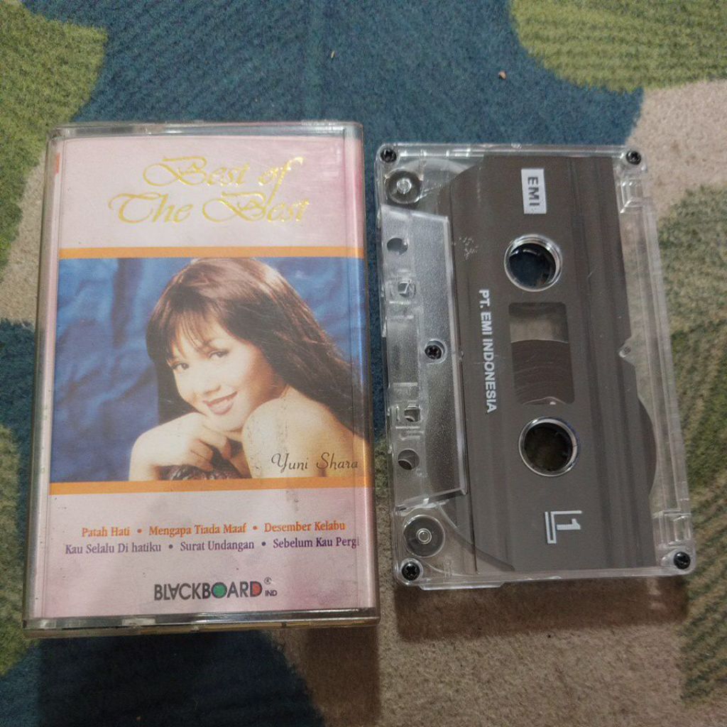 KASET PITA BEST OF THE BEST YUNI SHARA
