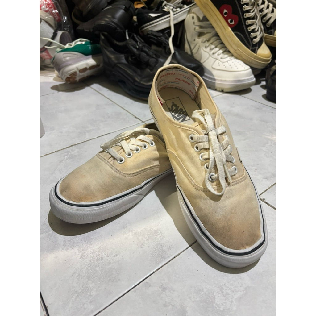 Sepatu second vans auten sz 44,5