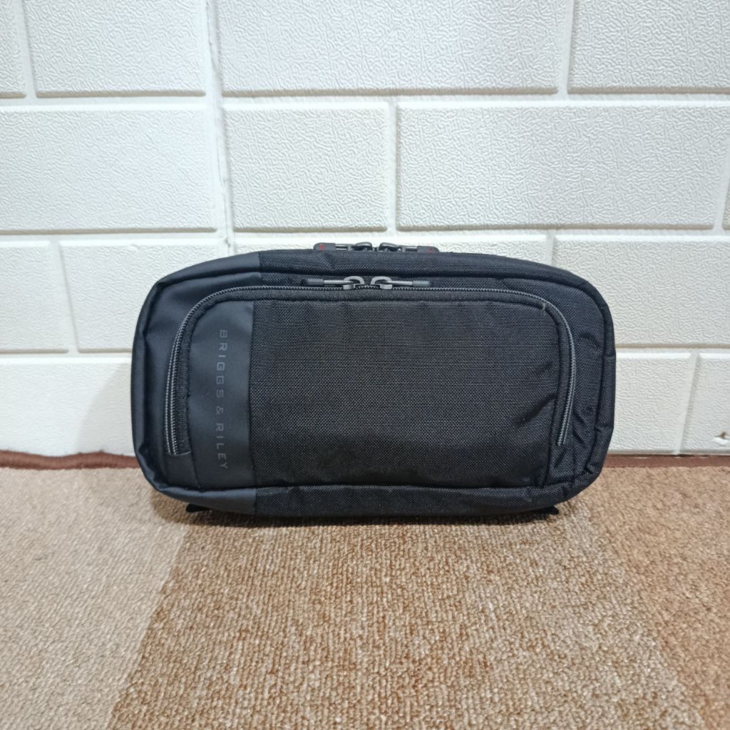 Tas Traveling Perlengkapan Briggs & Riley Hanging Toiletry Kit Black Original Pouch Hand Bag Unisex