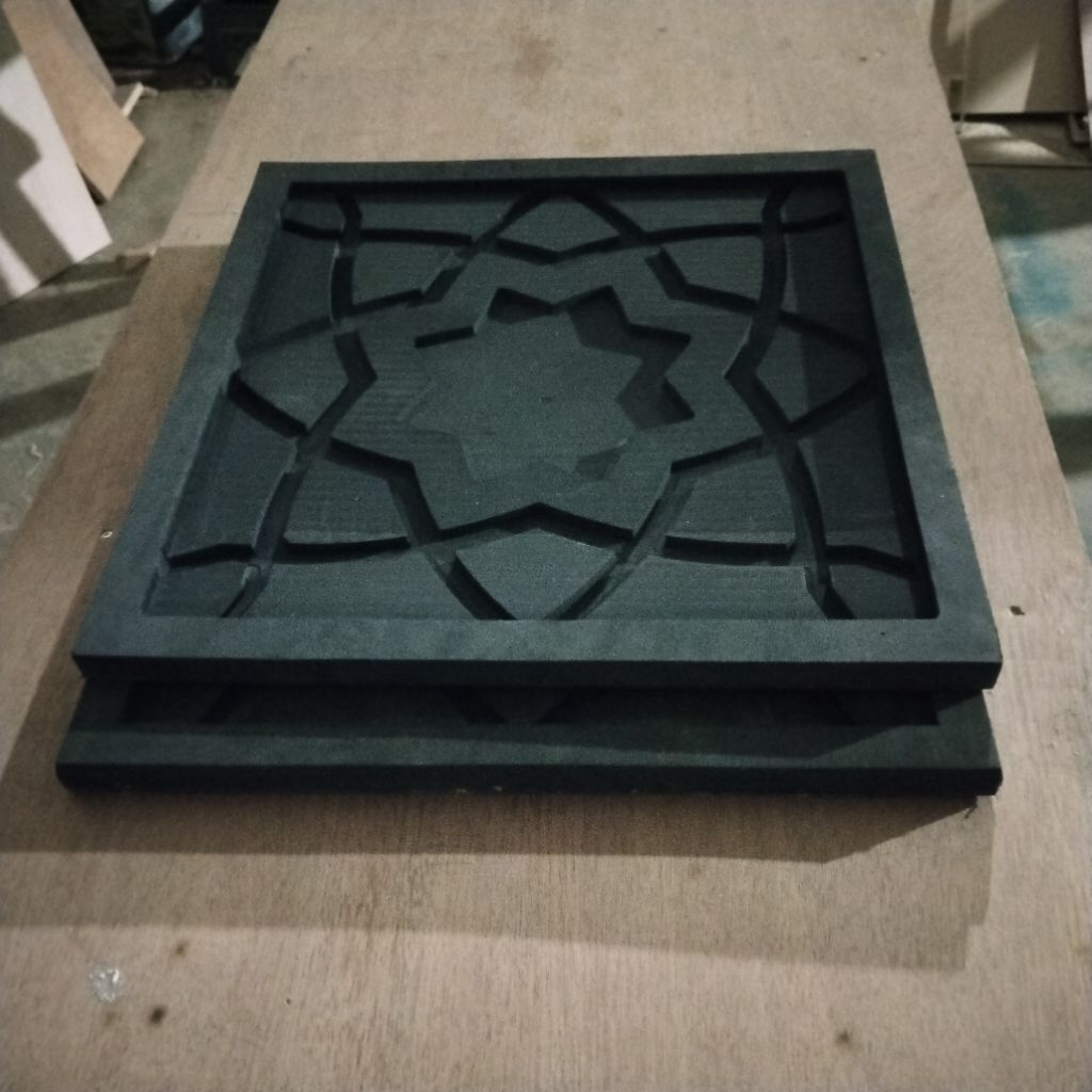 Cetakan Krawangan Masif