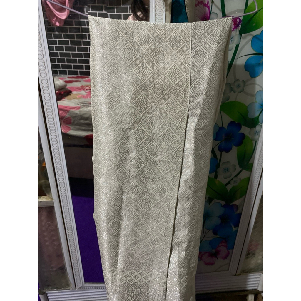 Baju lamaran