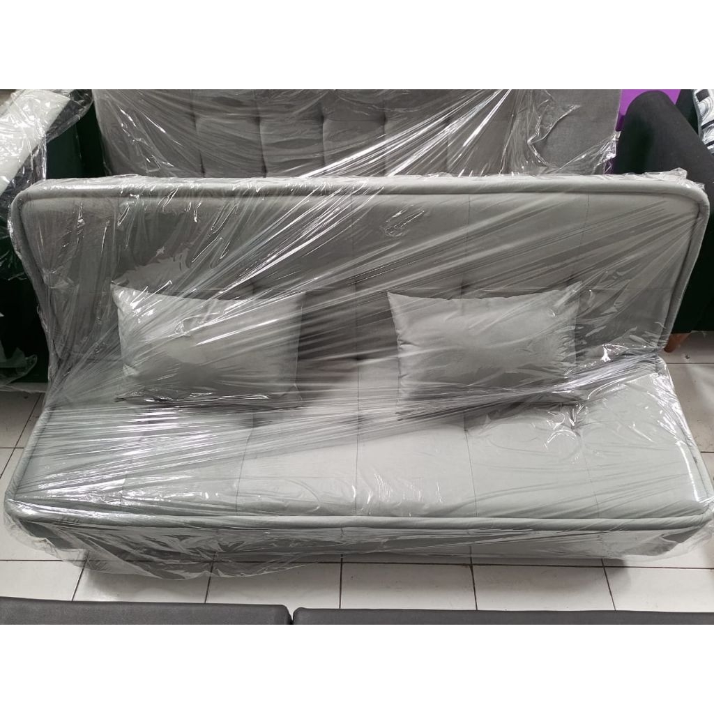 sofa bed minimalis kulit sintetis