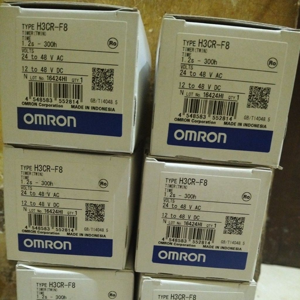 OMRON TIMER H3CR-F8