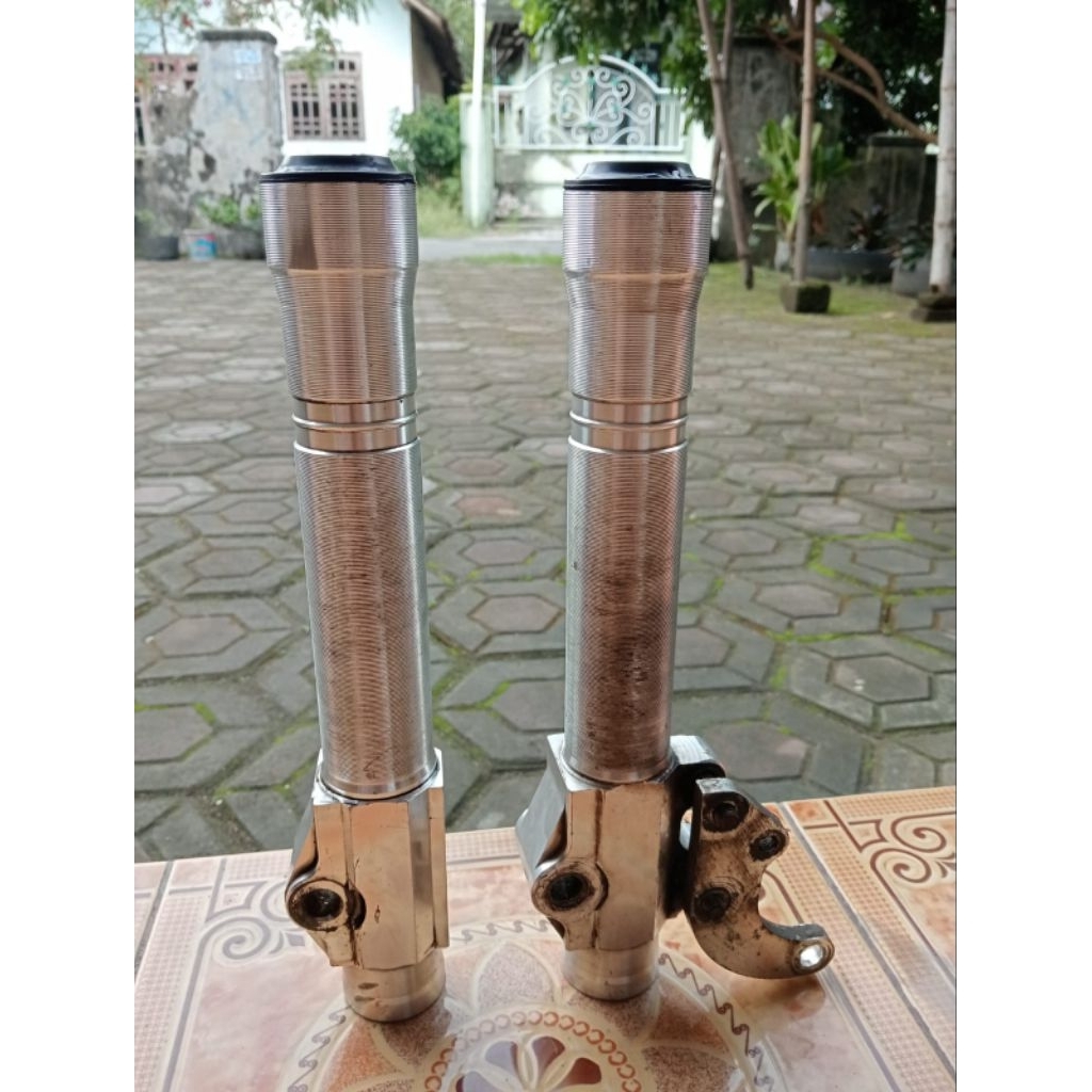 bottom shock tabung shock depan Supra x Supra x 125