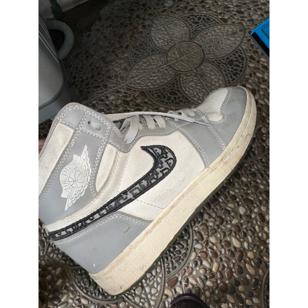 Sepatu AJ High Premium Second Size 44