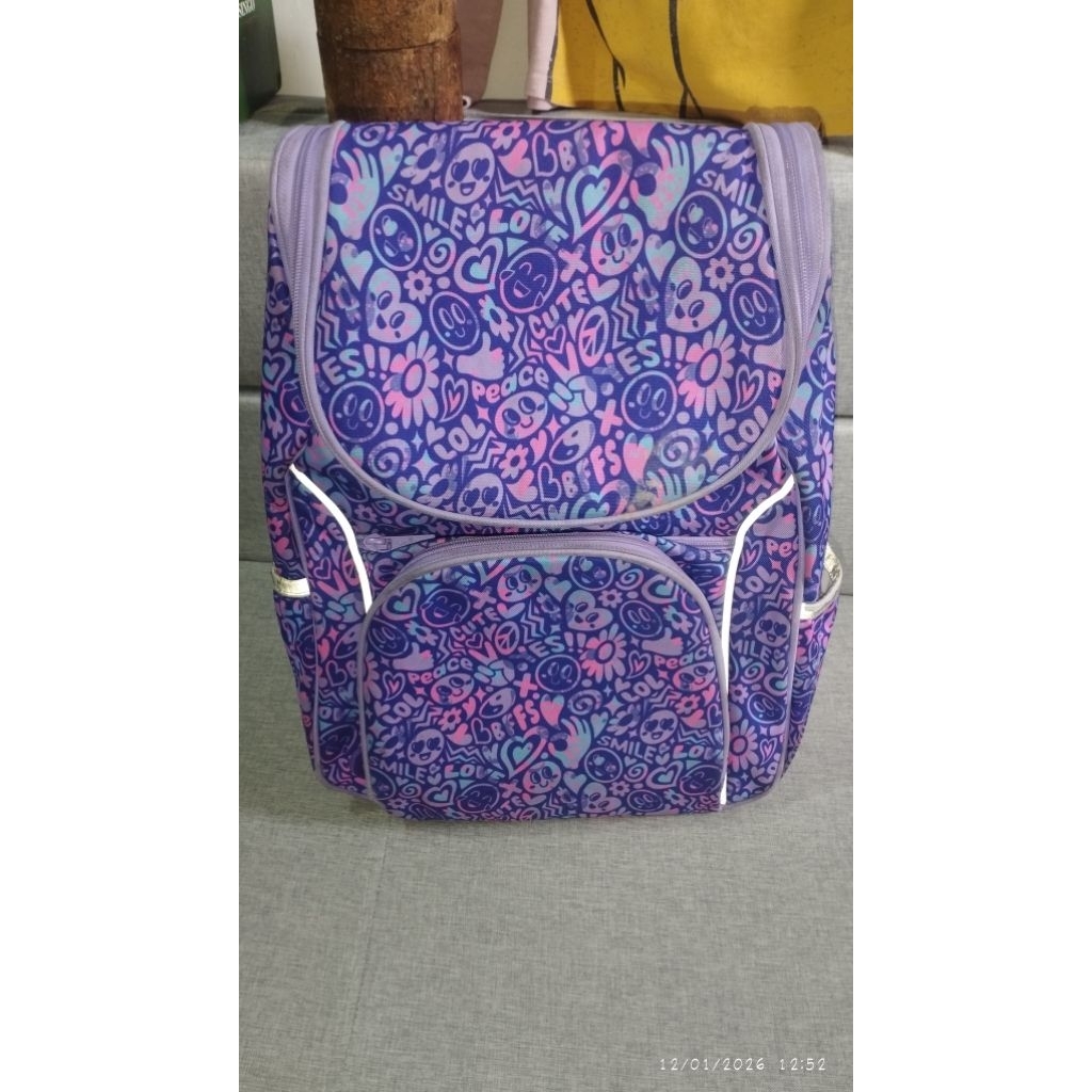 preloved smiggle second