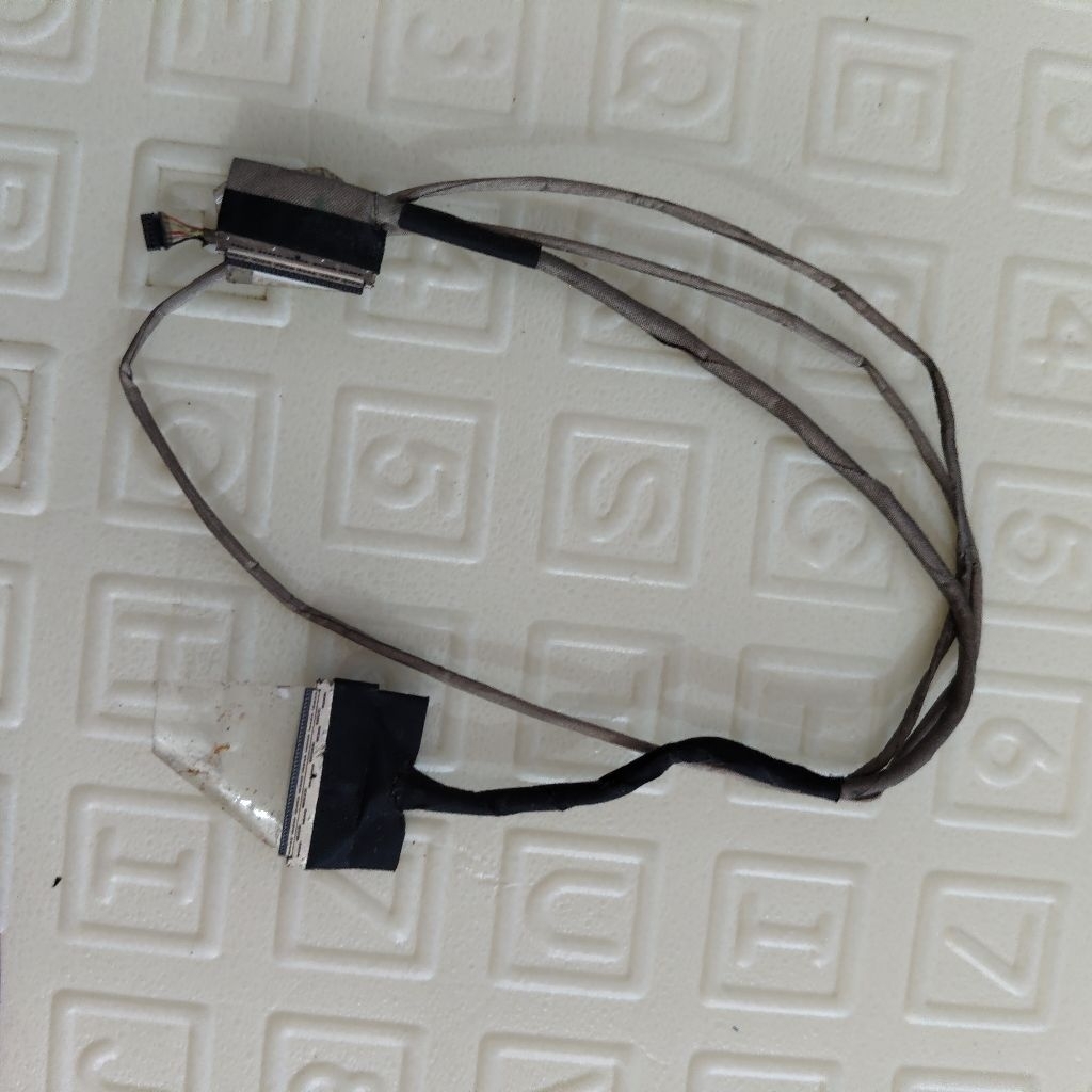 fleksibel flexsibel lcd laptop asus x540y