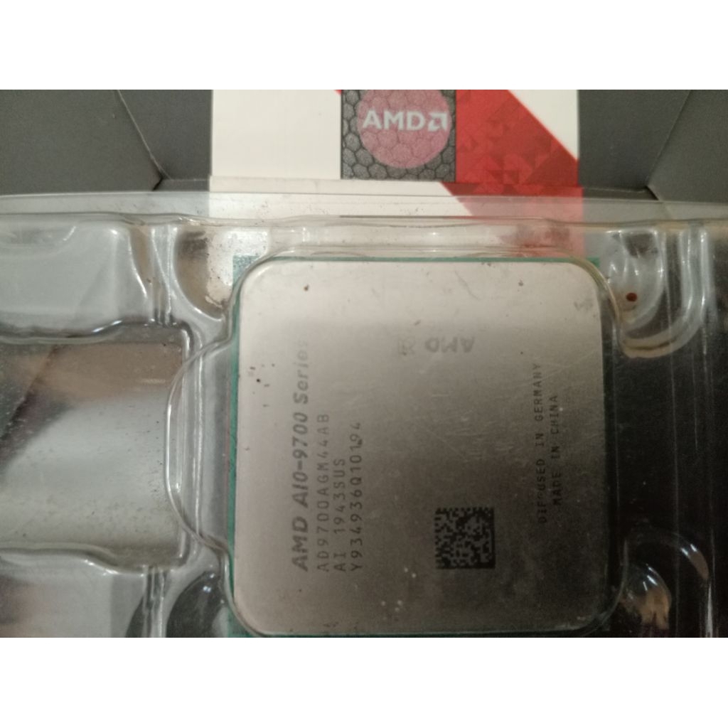 Prosesor AMD A10 9700