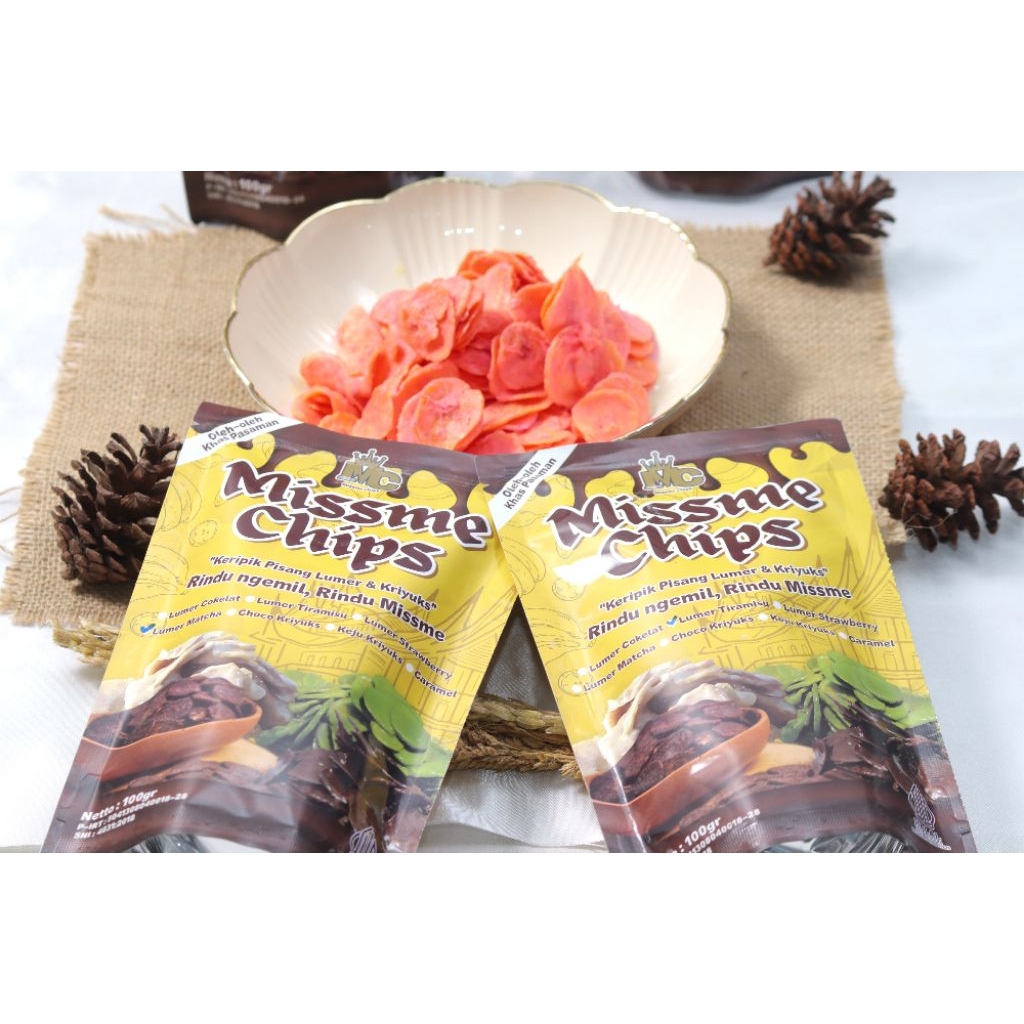 Keripik Pisang Lumer Strawberry