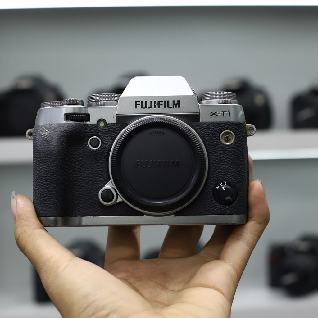 Fujifilm XT1 / Fujifilm XT 1 Mirroles Kamera Murah Bagus Body Only