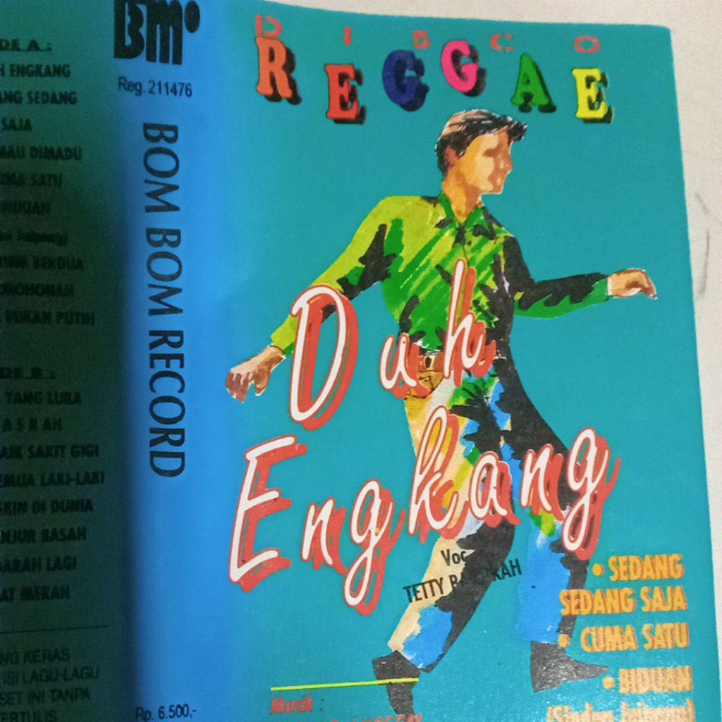 kaset pita DISCO REGGAE D159