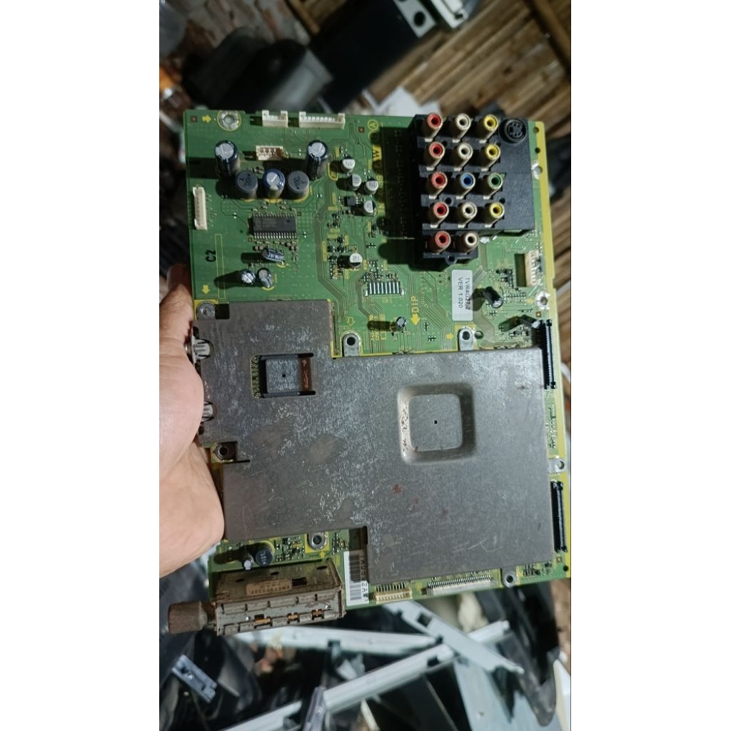 MAINBOARD MB TV PANASONIC LCD TX-32LE7J