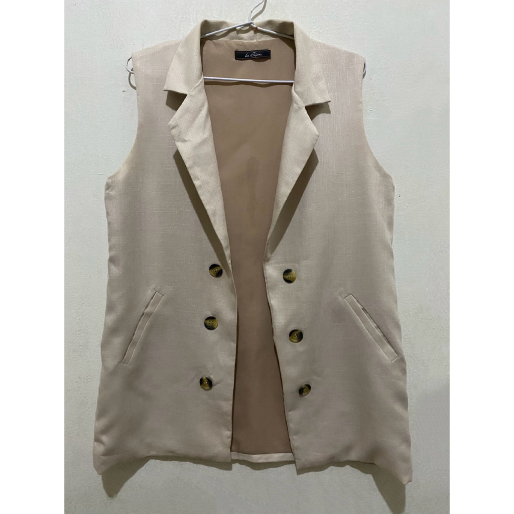 [Preloved Like New] Linen Long Vest by Le Bijou