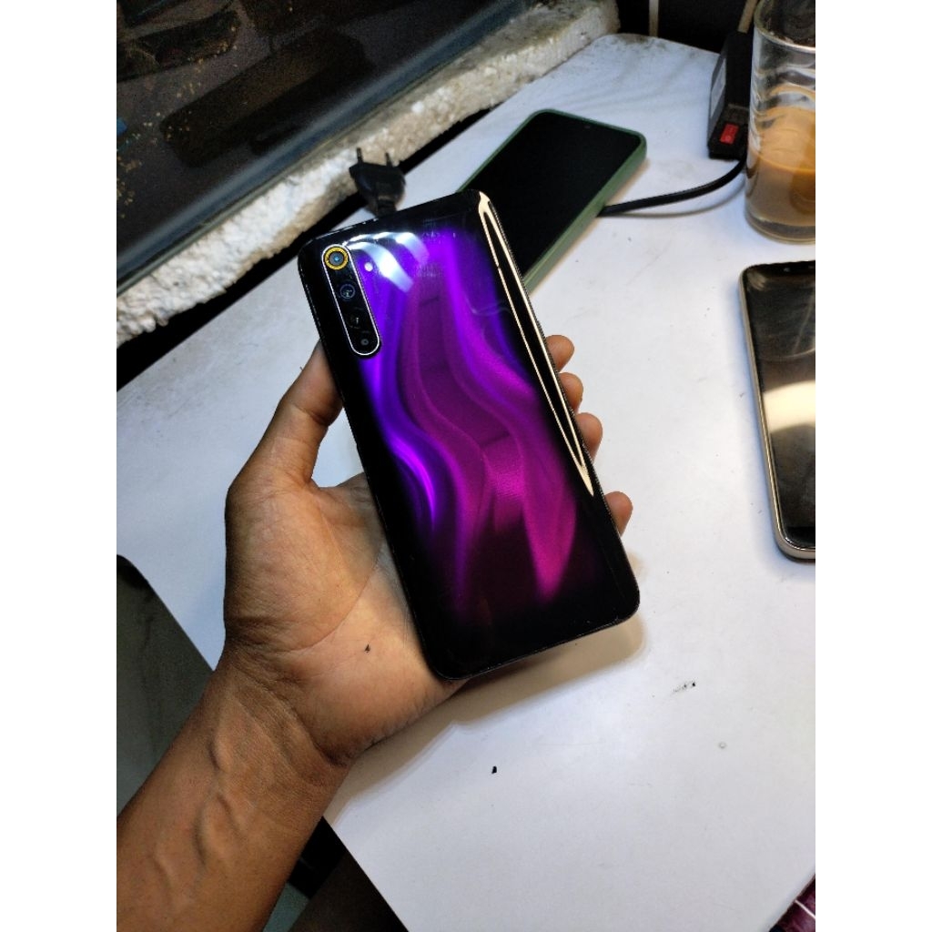 Realme 6 pro 8/128 second