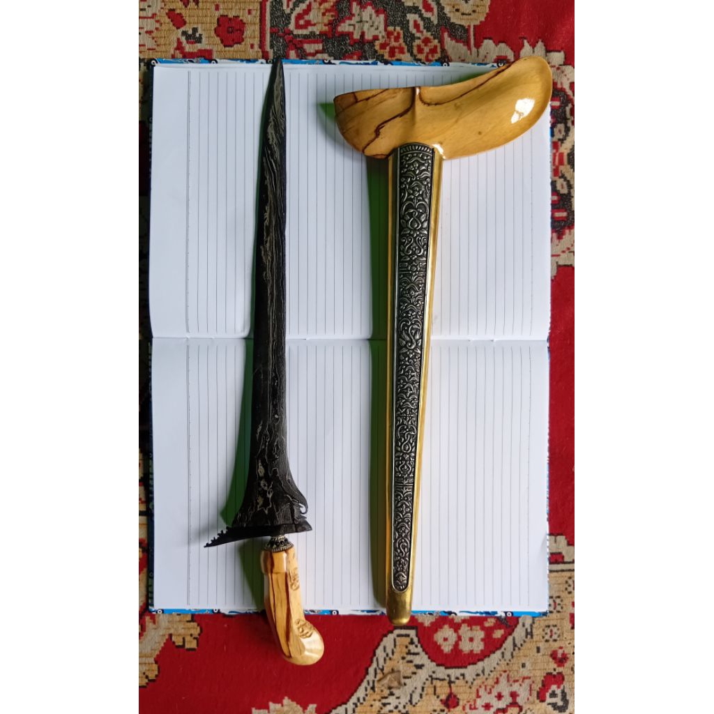 Keris Lurus Sempaner Pamor Ngulit Semongko Rangka Gayaman Jogja