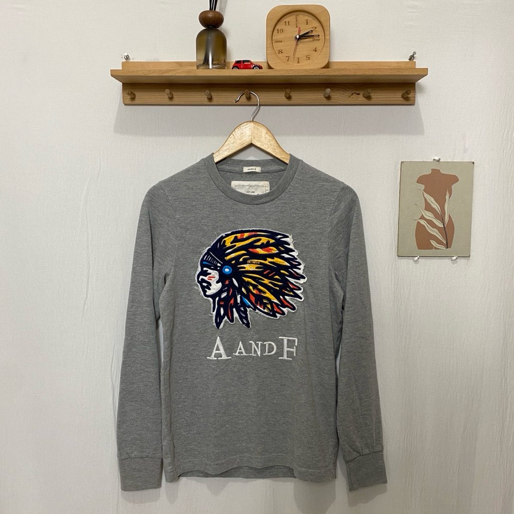 kaos long tshirt ABERCROMBIE & FITCH Original kondisi bagus size S