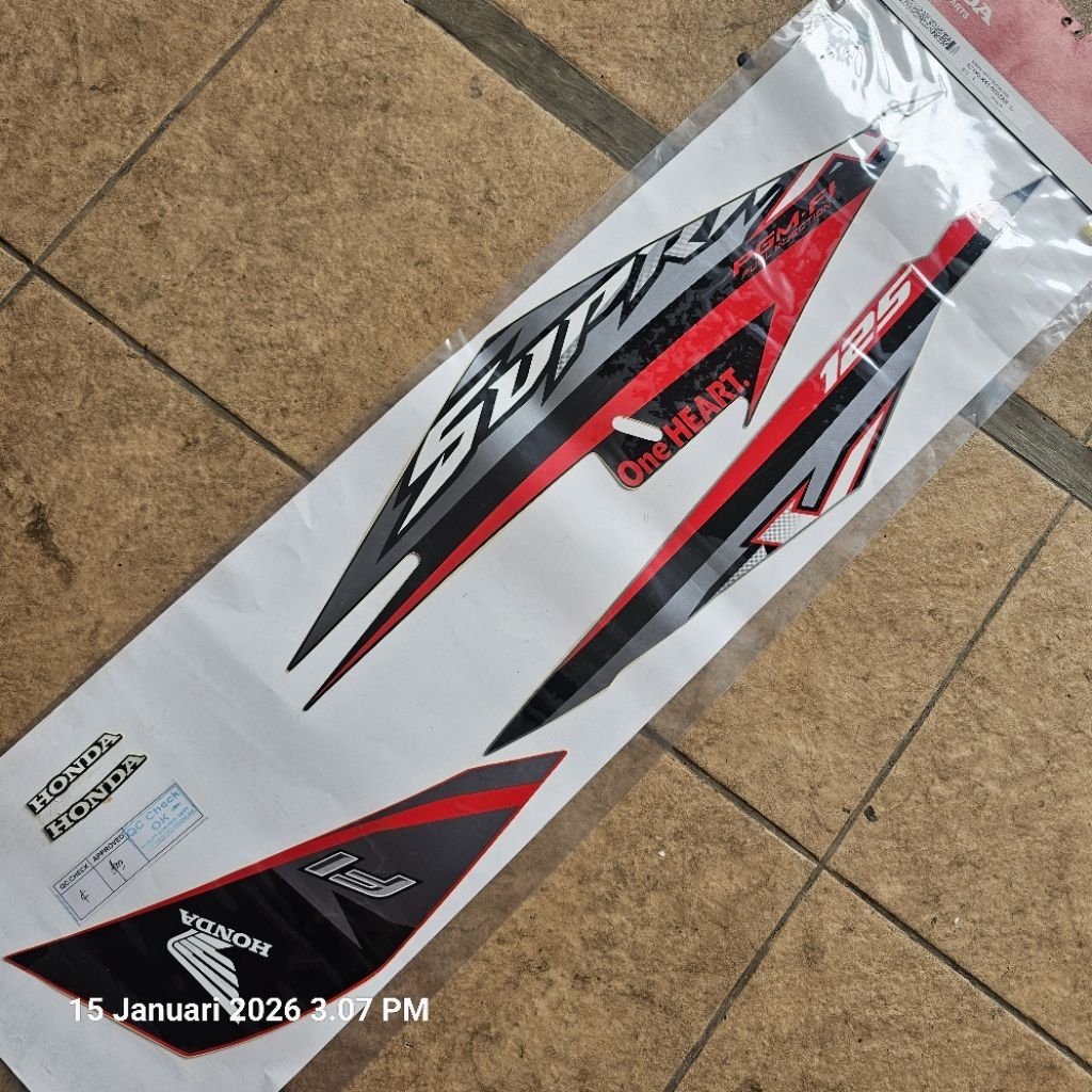 Stripe body honda Supra X125 fi [2014-sekarang]kanan . 871X0-K41-N20ZAR