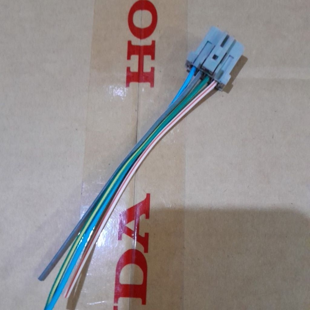 Soket Kabel Kunci Kontak 4 pin Beat esp, Vario 125 led, pcx 150. vario 150 esp