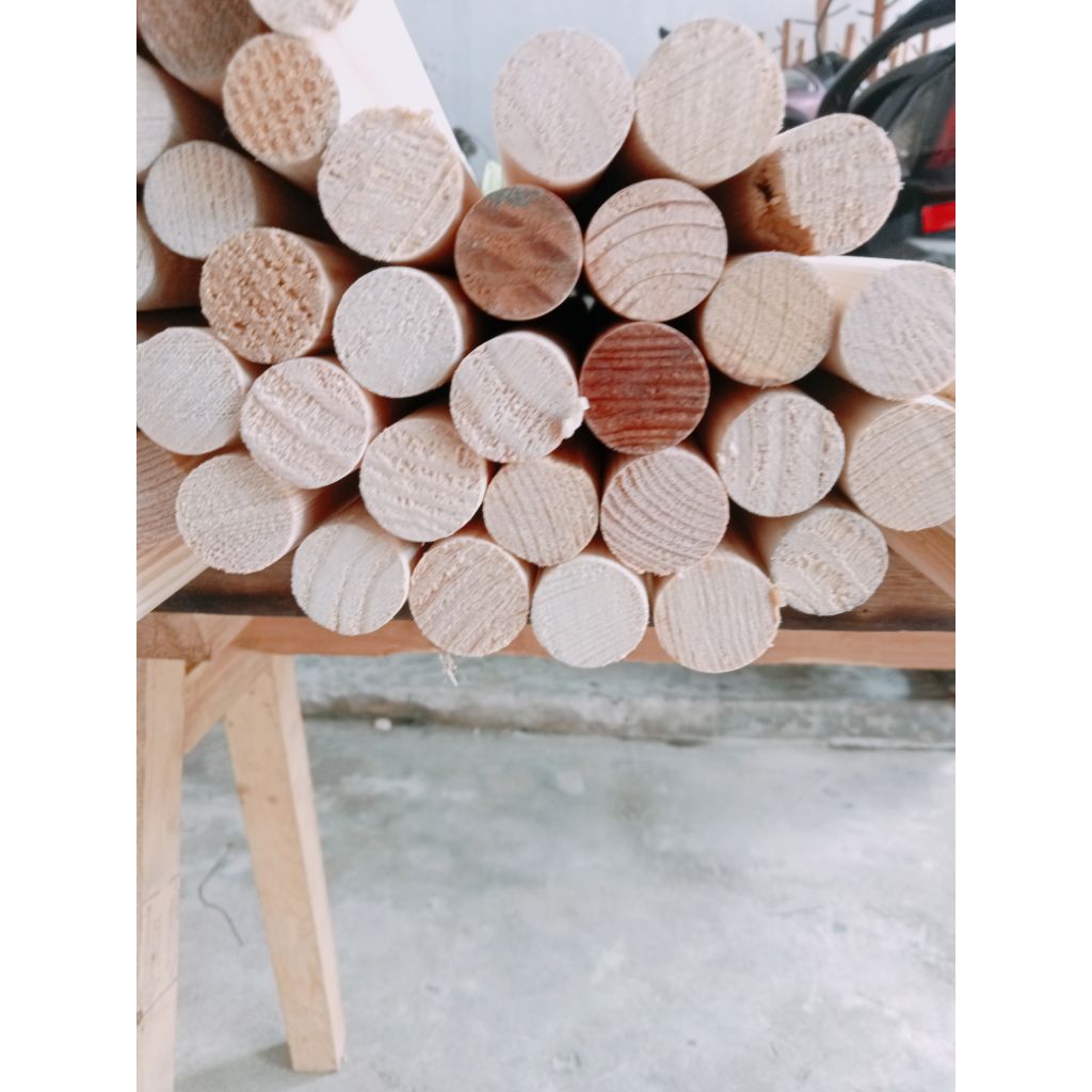 Kayu Dowel Diameter 2 cm Panjang 40 cm