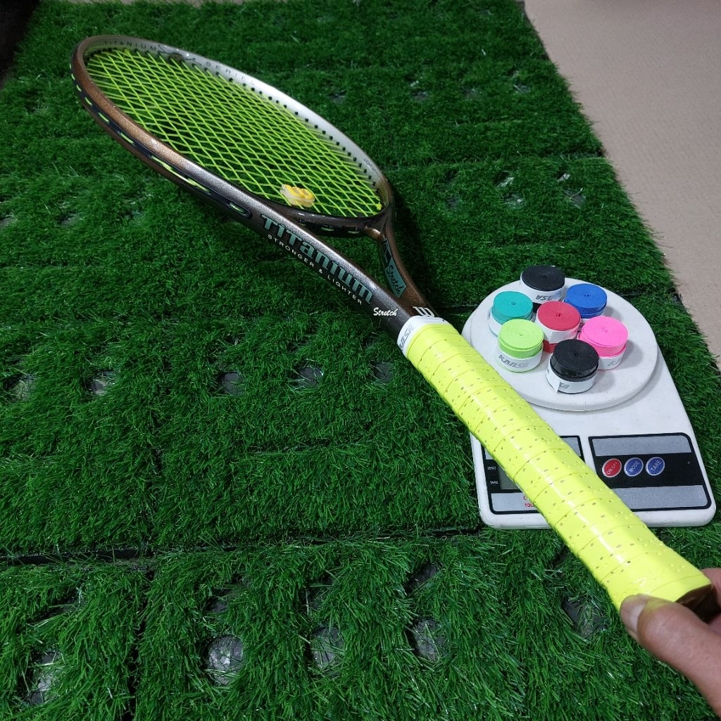 RAKET TENIS ORIGINAL WILSON TITANIUM STRETCH BEKAS 330GRAM