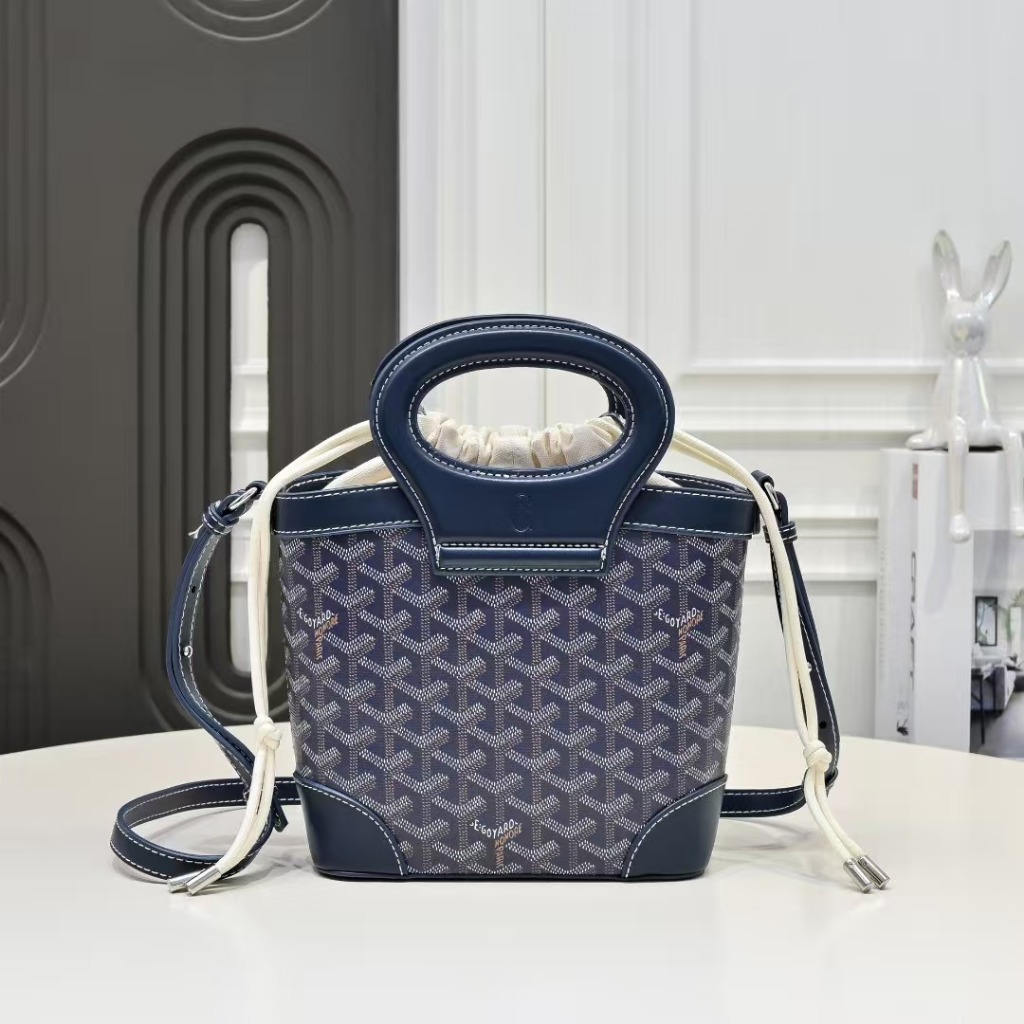 New Beluga Mini Shopping Basket Size: 23 × 8 × 18.5cm