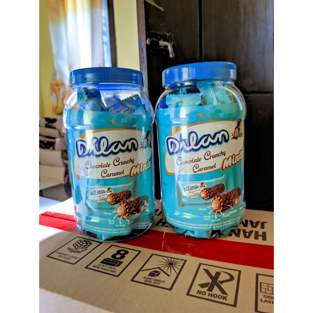 DILAN CHOCOLATE CRUNCHY CARAMEL MINI TOPLES