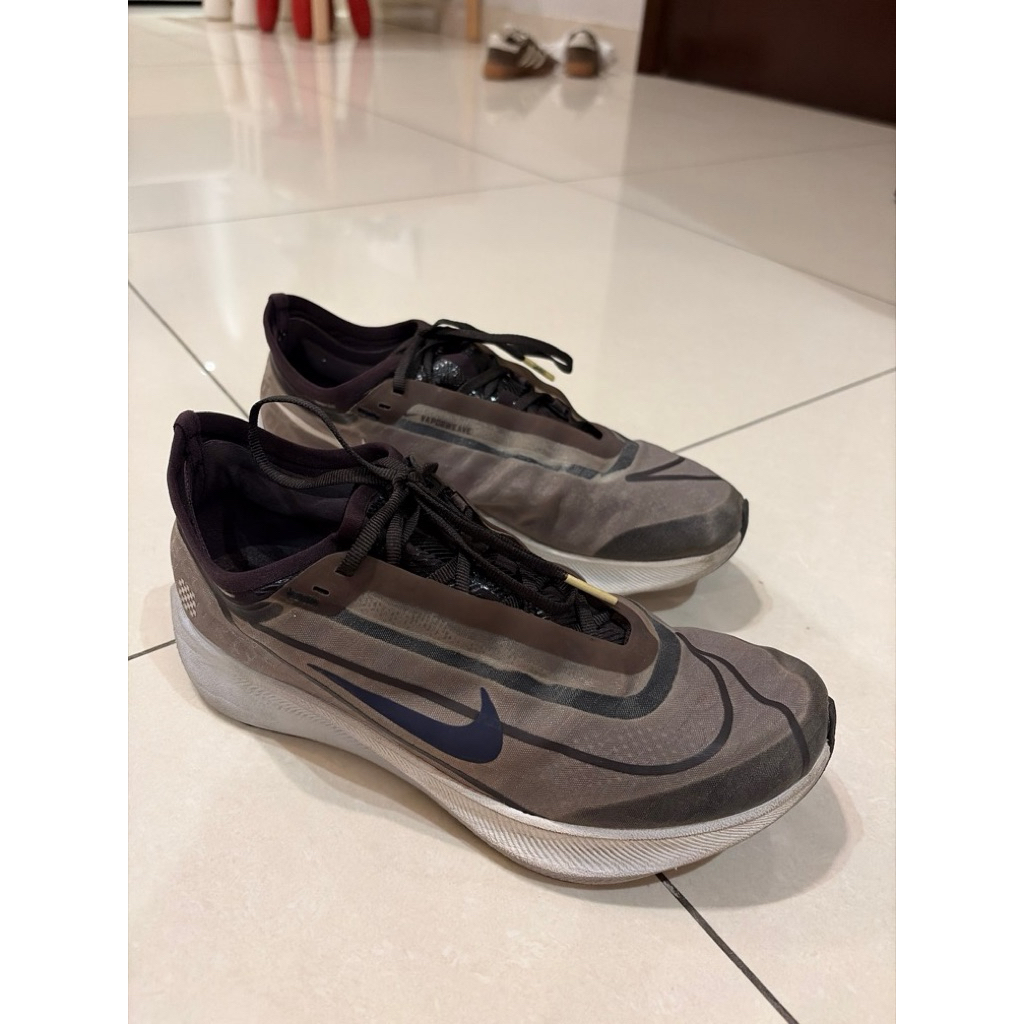 preloved Nike Zoom Fly 3 woman size 38,5