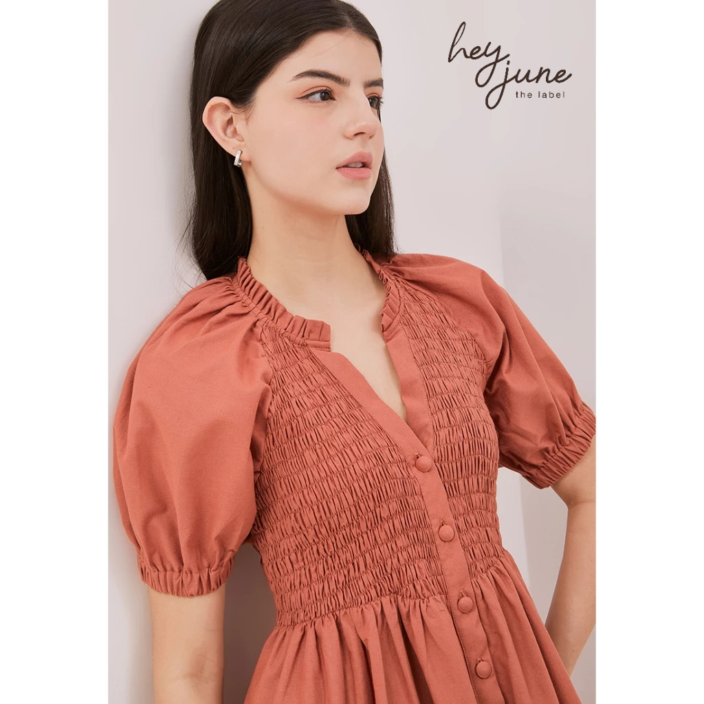 Hey June Shirred Midi Dress – Dress Midi Wanita Premium, Nyaman & Stylish