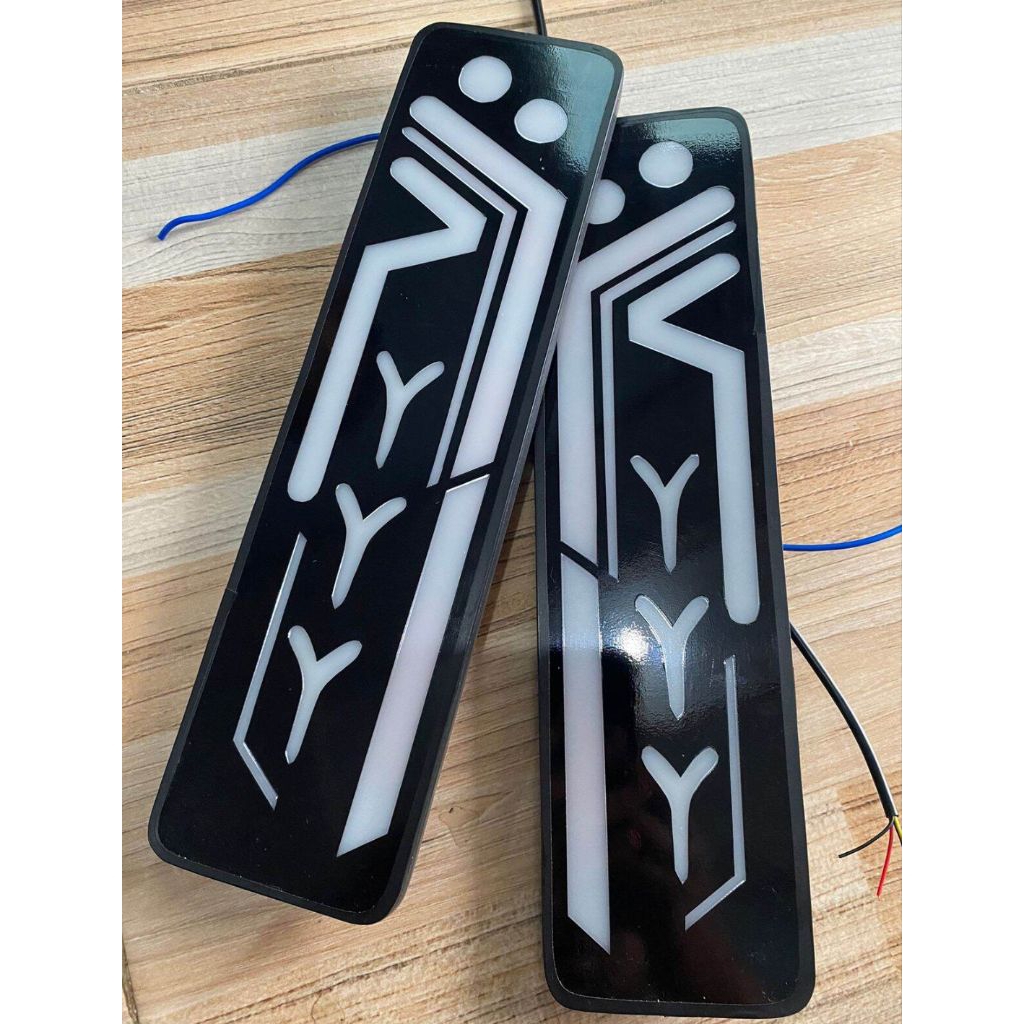 Lampu belakang mobil pickup Stoplamp variasi Lampu rem belakang mobil pick up