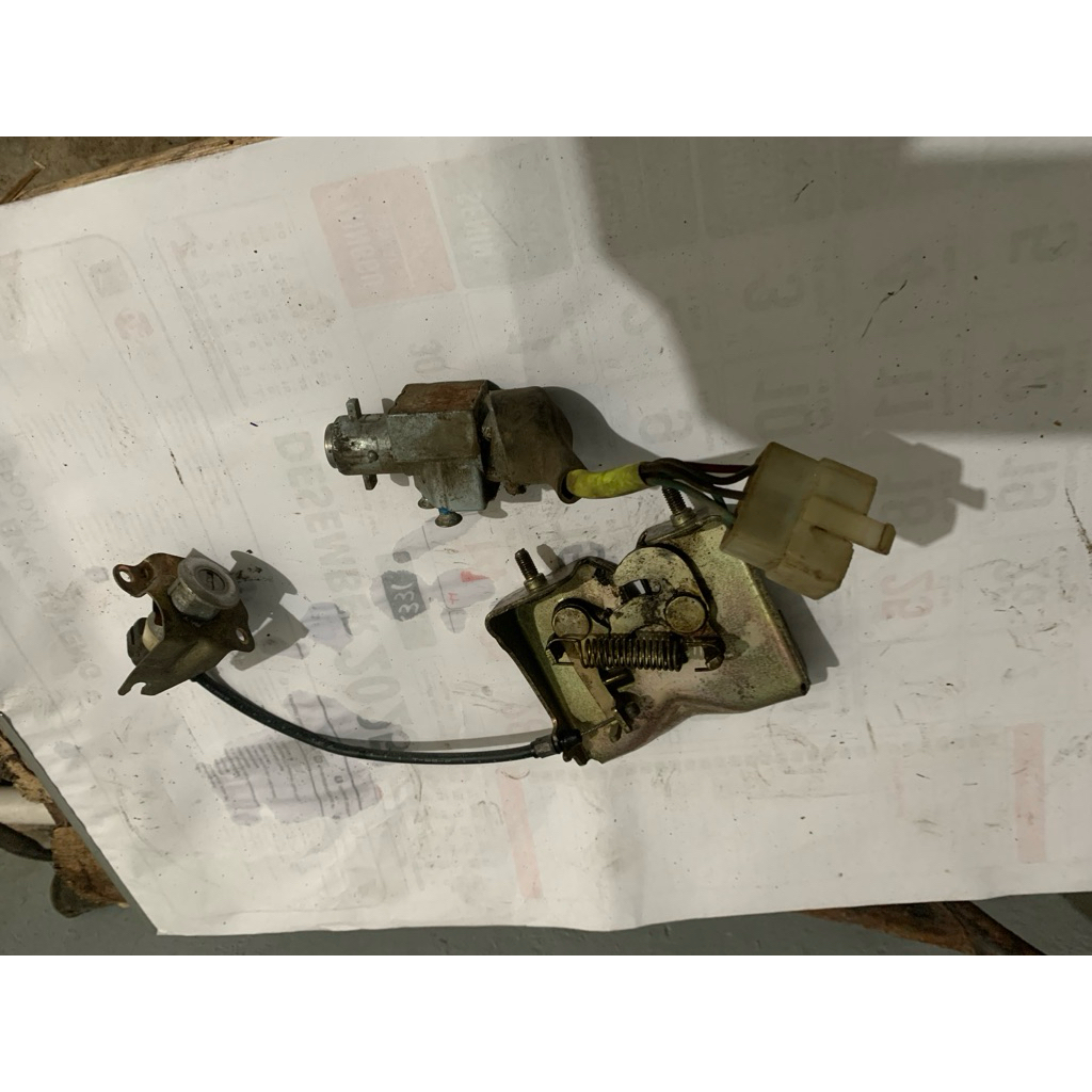 kunci jok kymco trend