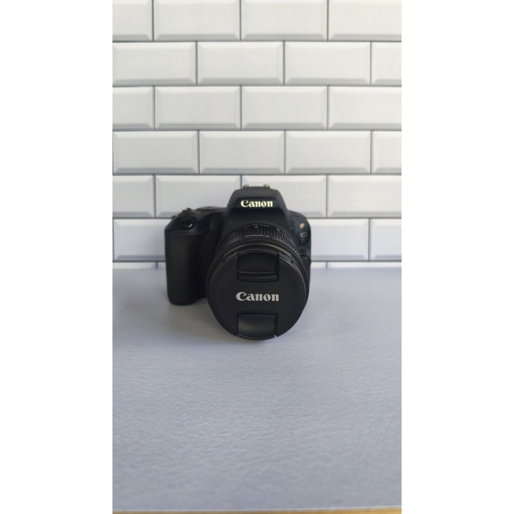 Kamera Second Canon 200D Paket KIT