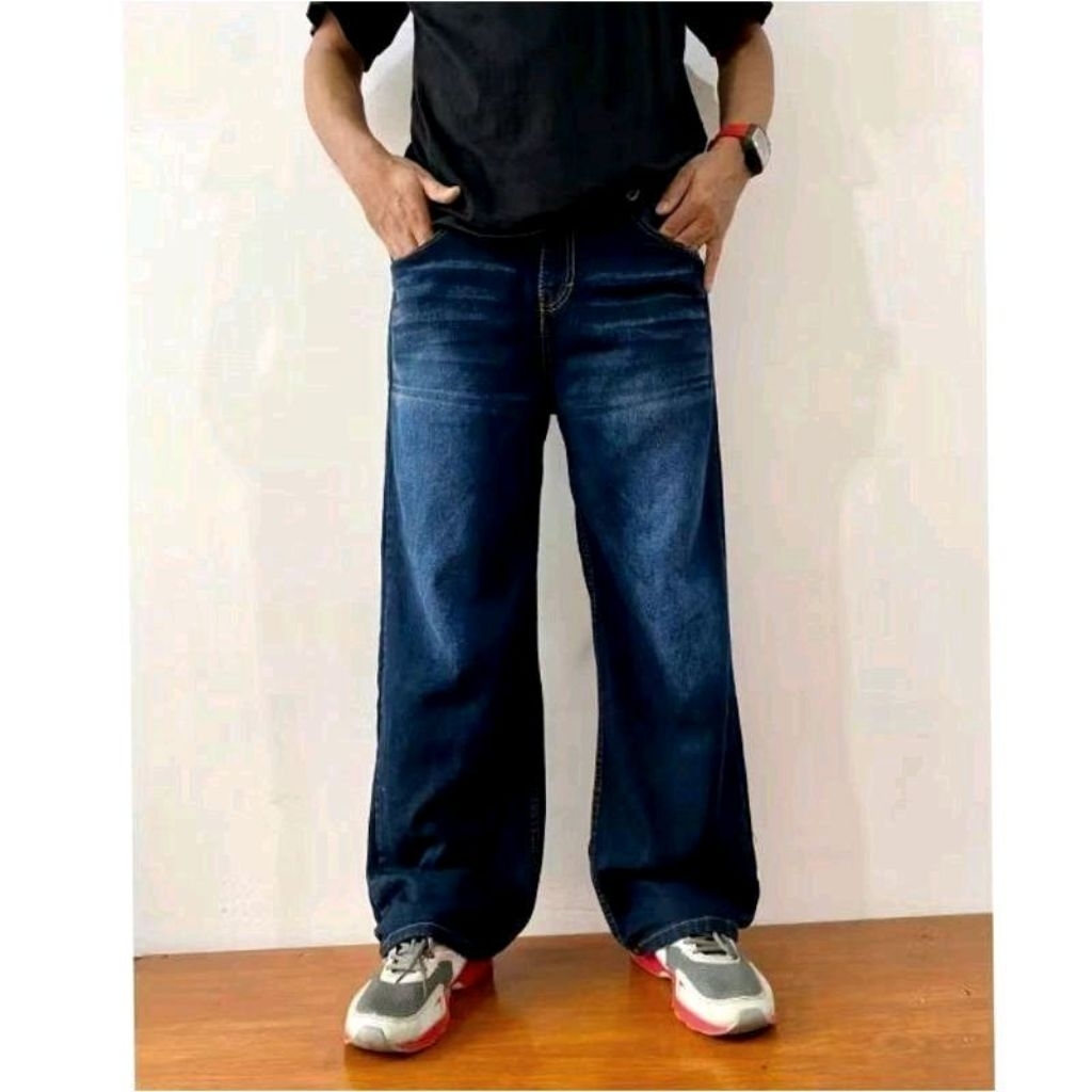 Celana panjang jeans outfit skena gombrong/Celana Baggy jeans terbaru