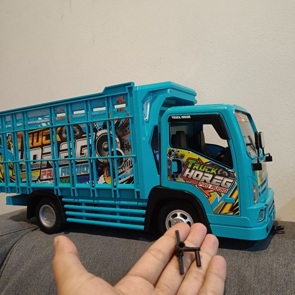 PLASTIC STEERING KNUCKLE MINI RC MOBIL STEERING CUP MAINAN RC BELOKAN MOBIL REMOTE CONTROL