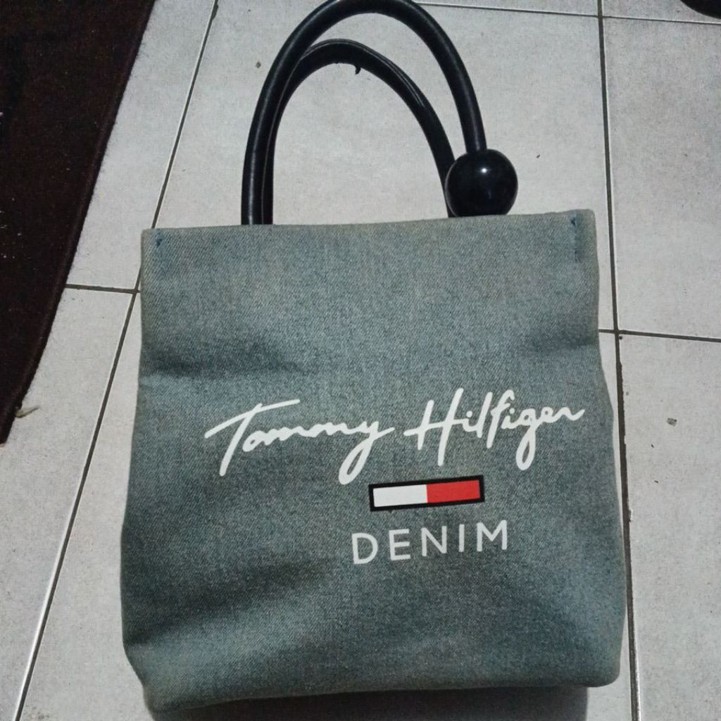 tommy hilfiger denim