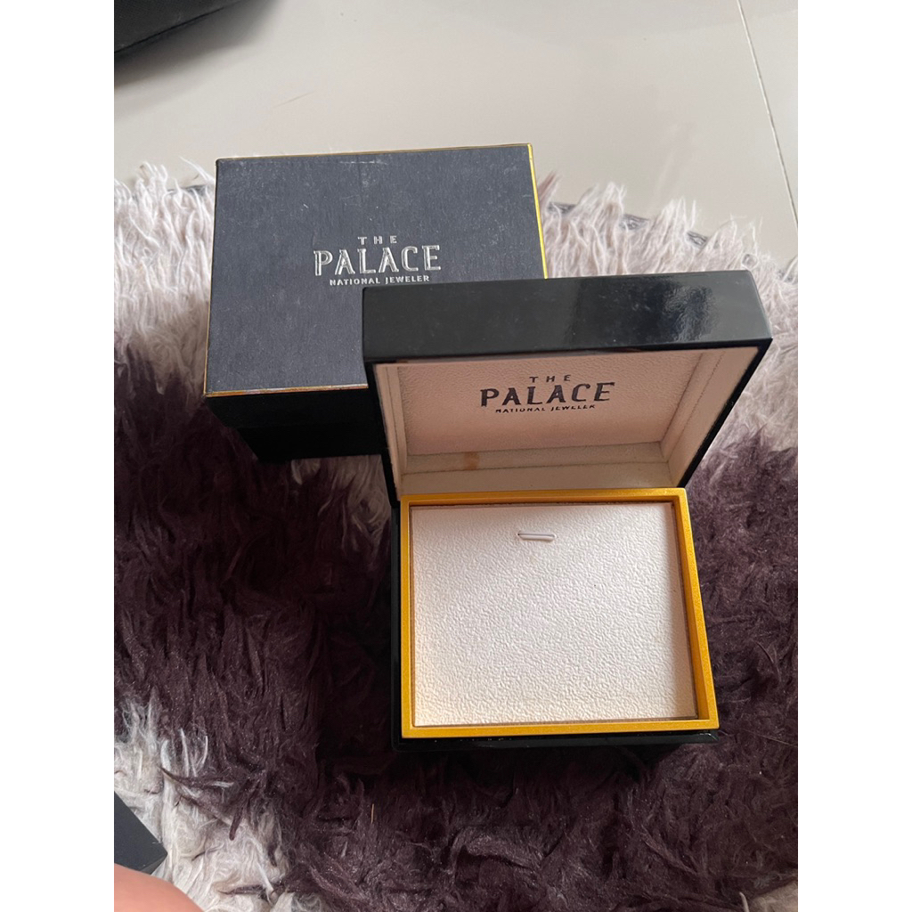 The Palace box original