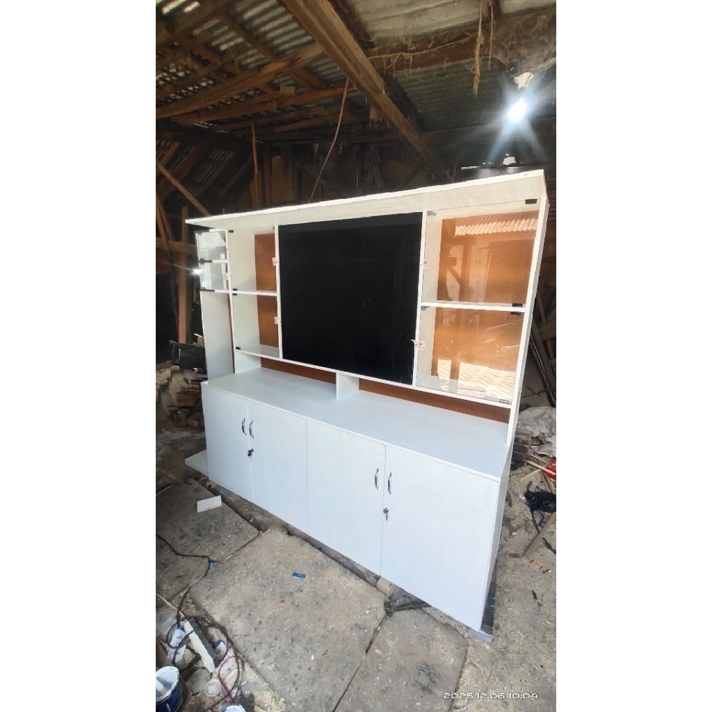 Kabinet Ruang Tamu Free Ongkir Surabaya