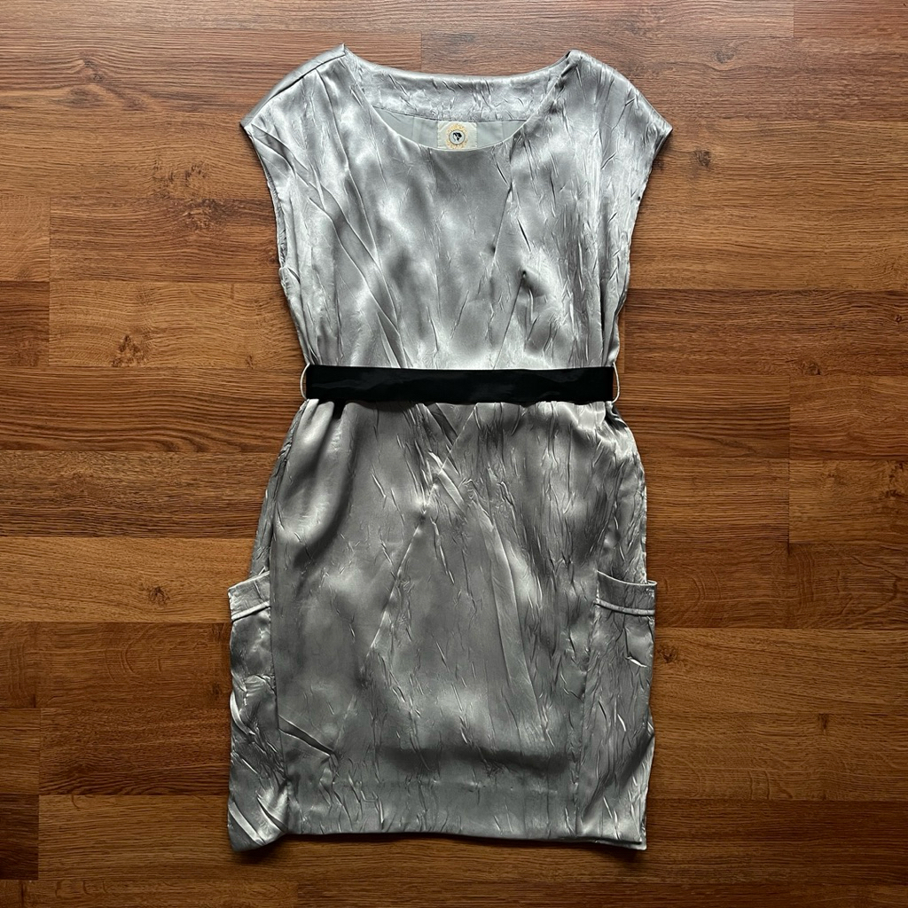 PRELOVED DRESS WANITA CIEL SILVER SZ.2