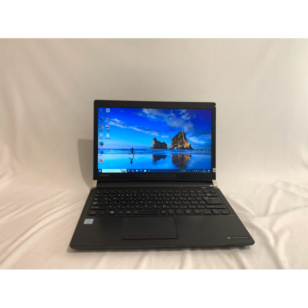 Laptop Toshiba Dynabook R73 Intel Core i3-6006U Ram 8gb Ssd 128gb