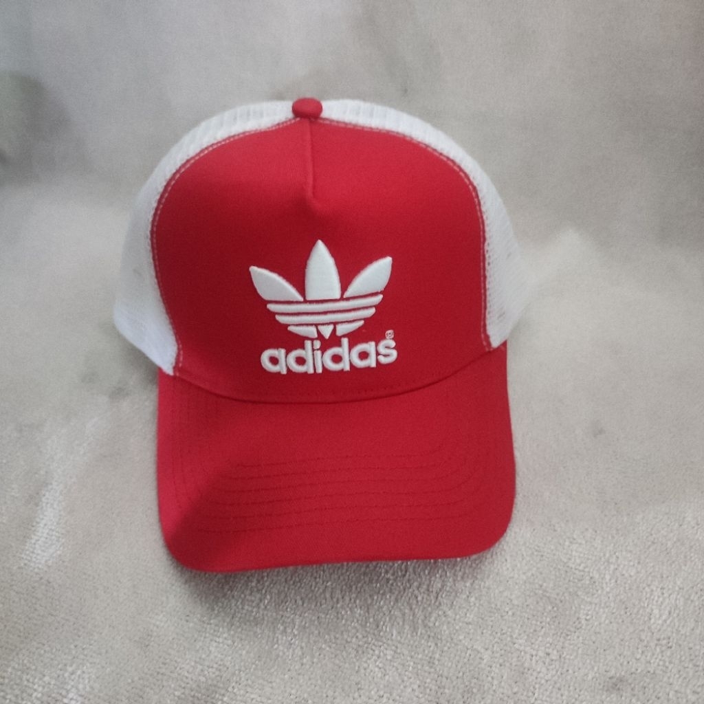 Topi Adidas trucker