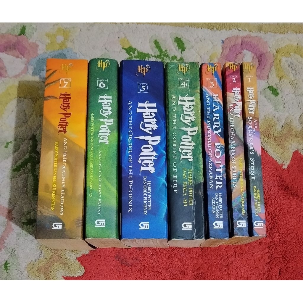 Novel Harry Potter JK Rowling 1set no 1-7 ORI kondisi bagus koleksi pribadi