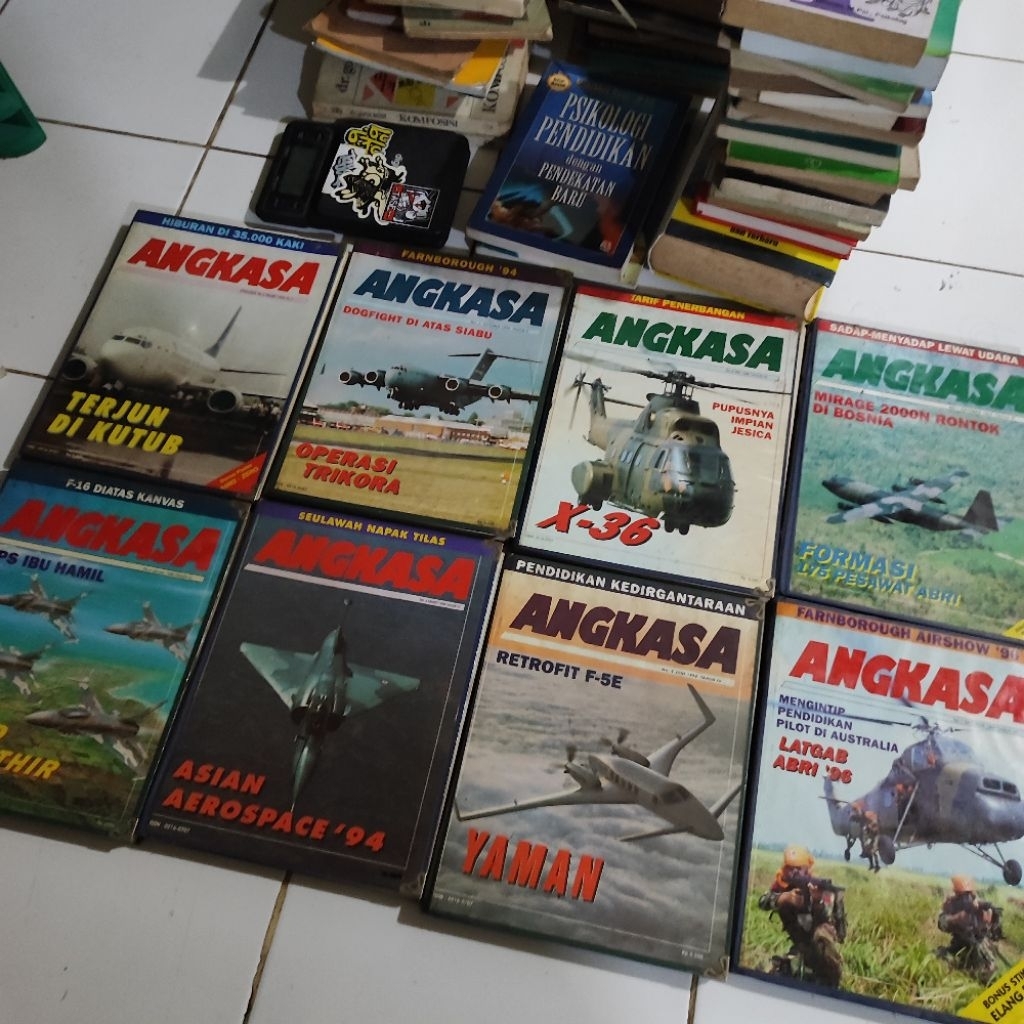 bundle majalah ANGKASA