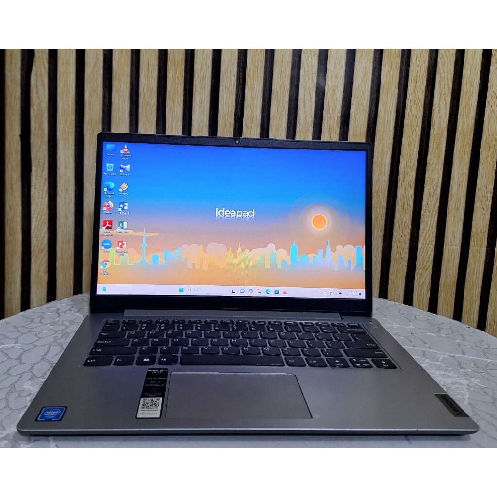 LAPTOP LENOVO IDEAPAD SLIM 1