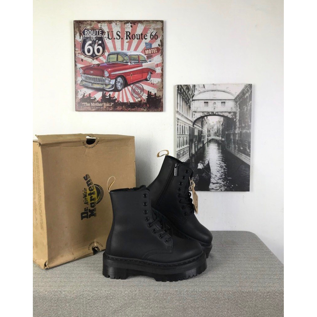 Dr. Martens V Jadon II Mono Black