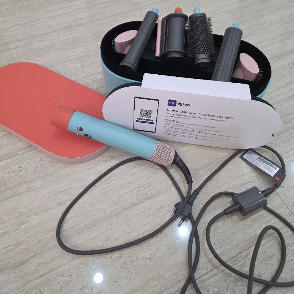 Preloved Dyson Airwrap