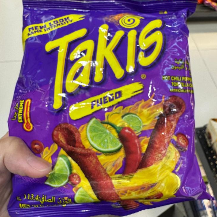 Takis Fuego Extreme Hot Chili Pepper Snack Pedas dan Lezat