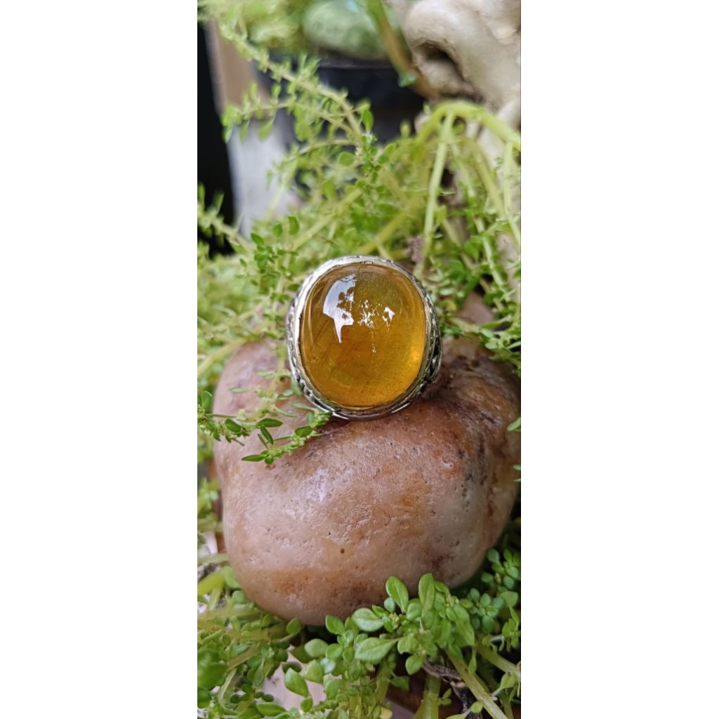 yellow sapphire tanzania 35 ct