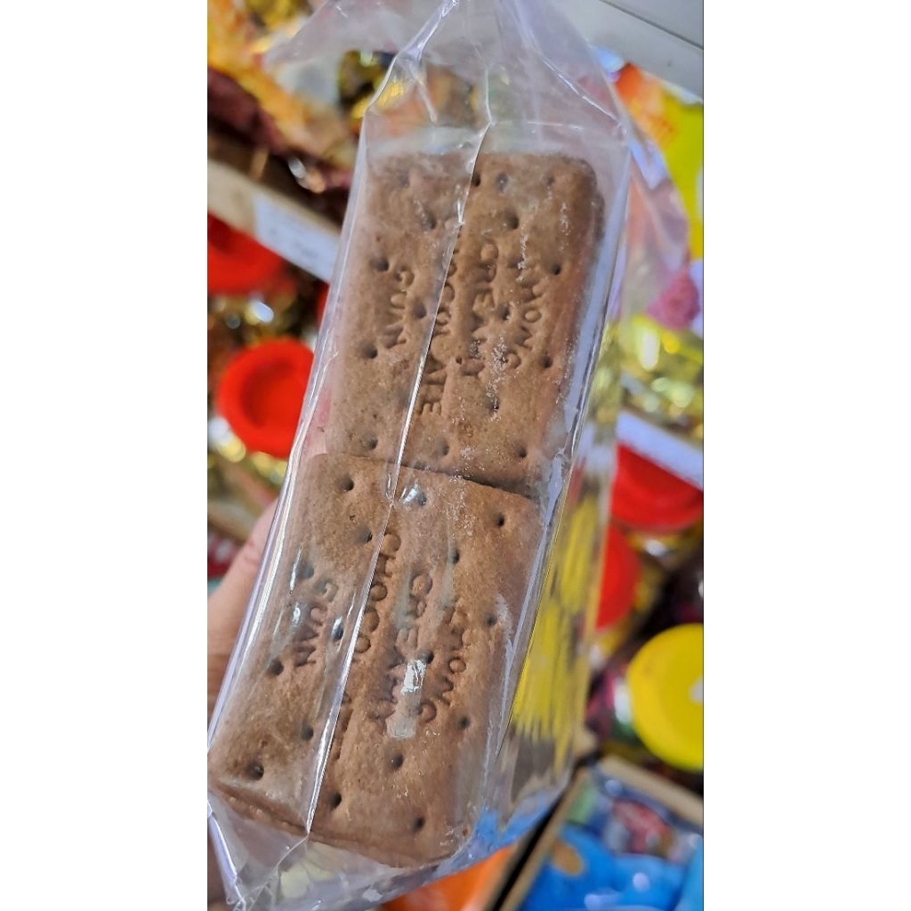 Khong guan biskuit Cream Chocolate