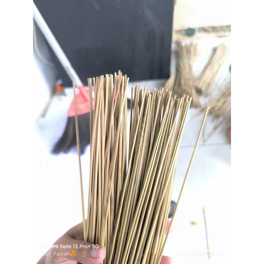 rujian layangan sukhoi full petung.