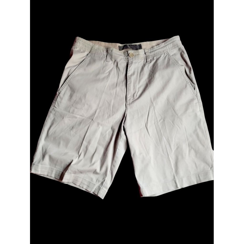 Celana Pendek Chino Giordano